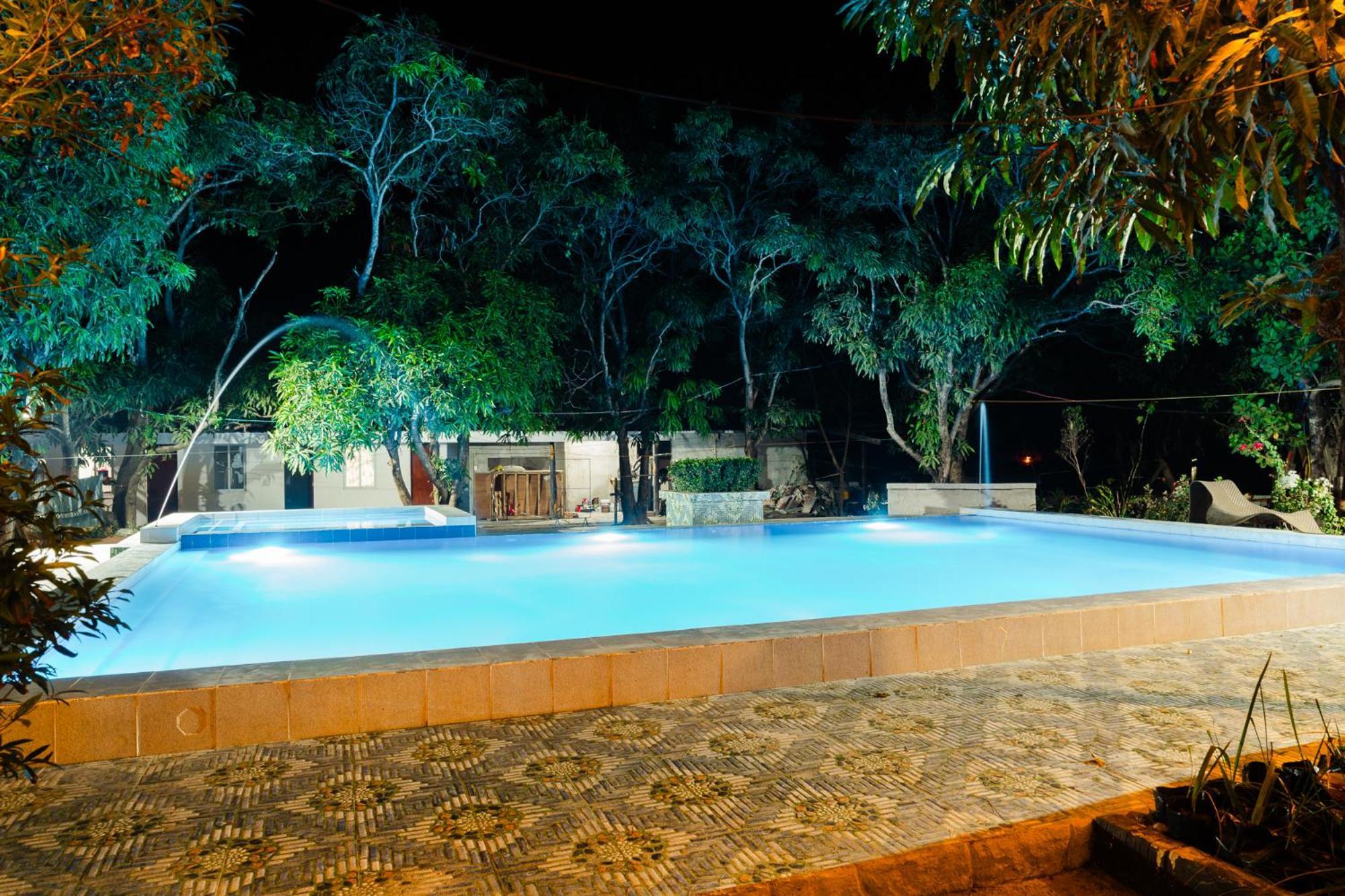 Q Beach Resort Cabangan Kültér fotó